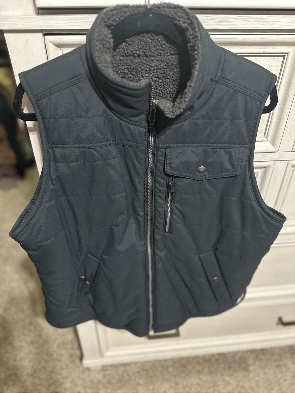 Carhartt Women’s Quilted Sherpa-Lined Puffer Vest in Charcoal Size XL